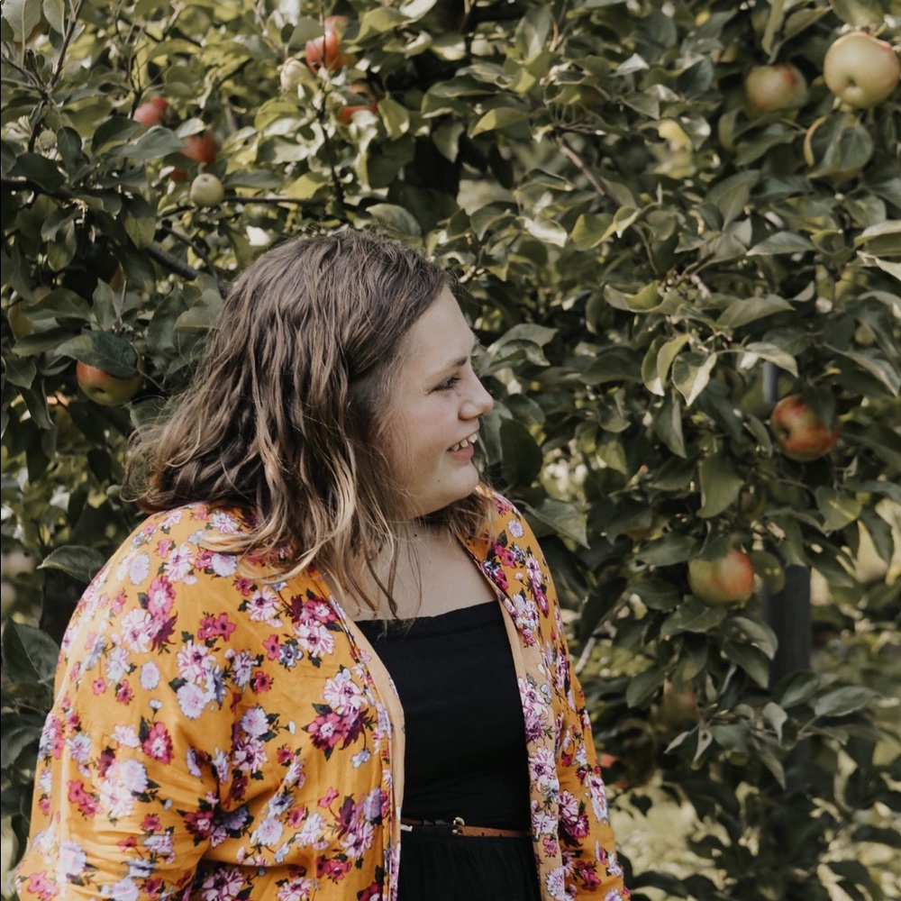 Meet your Posher, Harlee